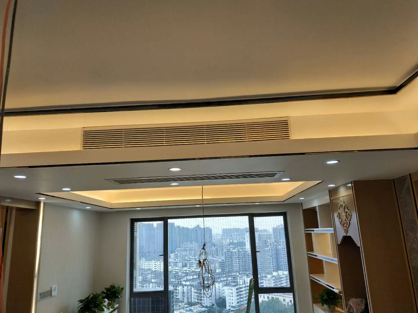 深圳坂田5层独栋别墅大金中央空调——开云全站网页入口
优秀安装工艺，体验量身定制的高档