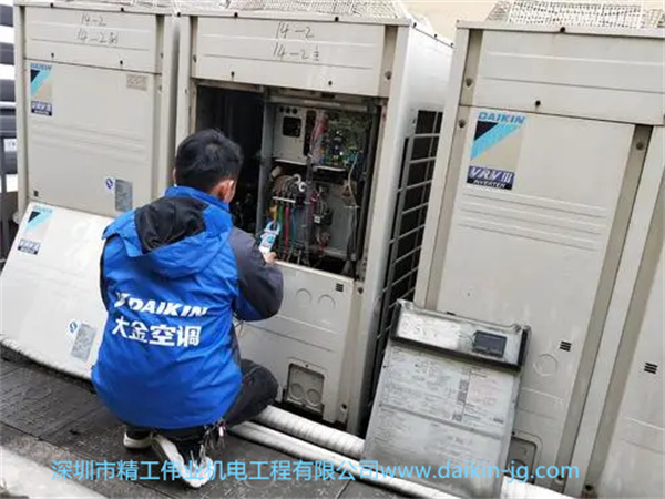 用了12年的大金中央空调，重新装修房子，是要新装空调还是将就着用